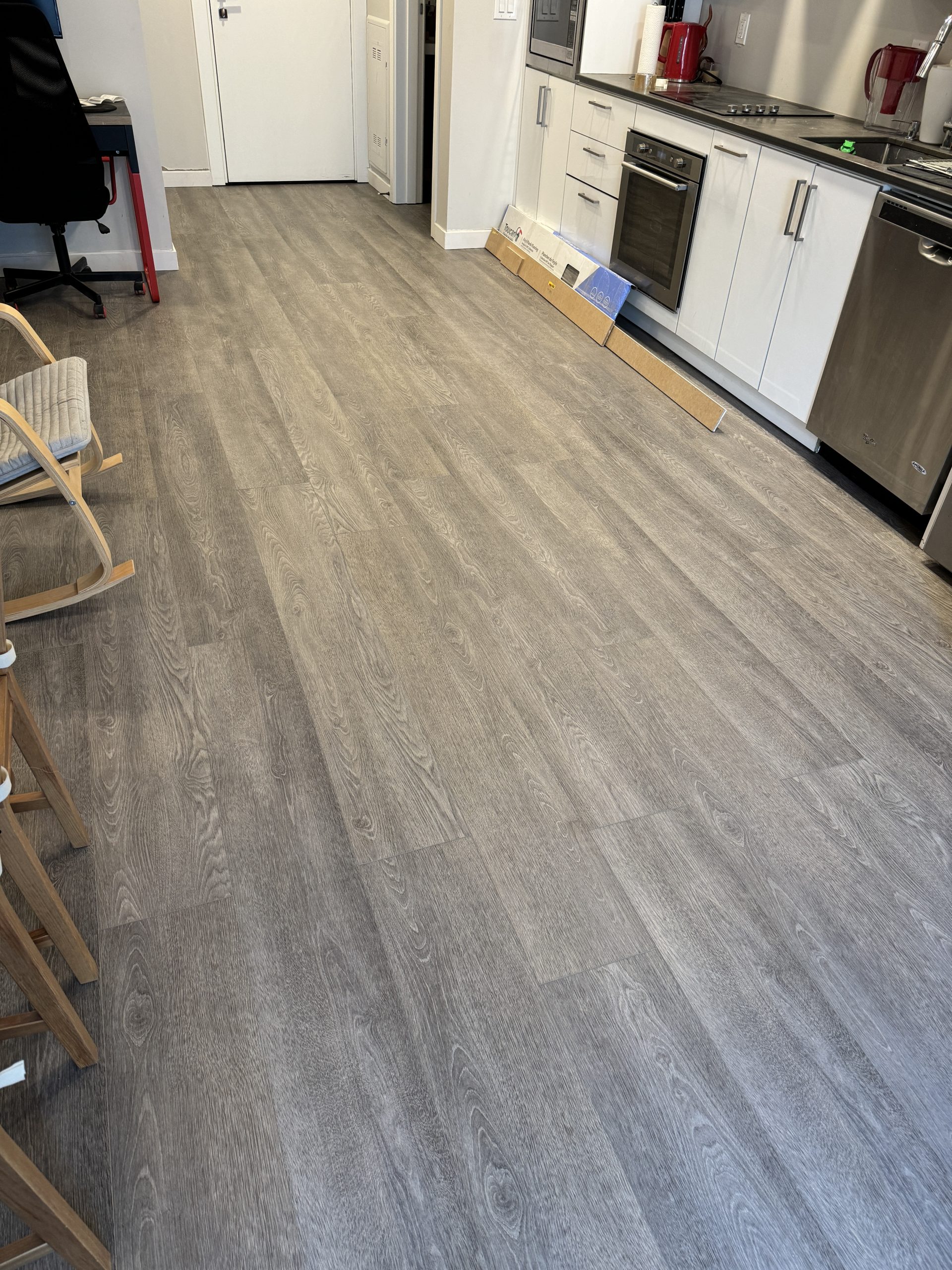 Vinyl flooring